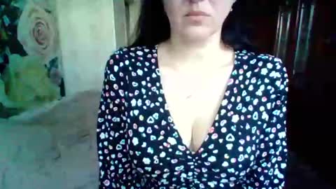 Snapshot of awesomeladyy chatting on February 27, 11:28 am awesomeladyy online show from February 27, 11:28 am