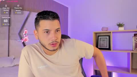 axel_grey_ online show from June 30, 12:48 pm