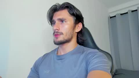 Axel online show from September 27, 1:58 am