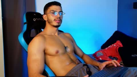 axel stein NEW ACCOUNT online show from February 14, 1:23 am