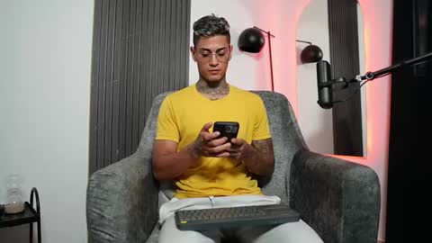 Agustin online show from February 12, 9:54 pm