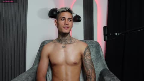 Agustin online show from January 25, 12:38 am