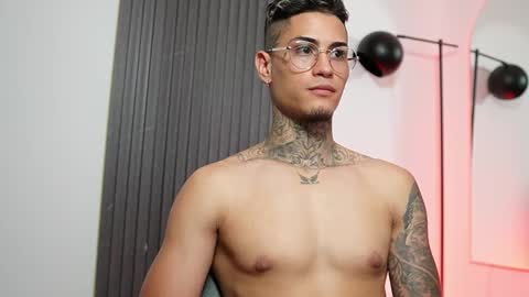 Agustin online show from March 7, 12:26 am