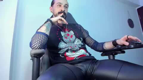 AxelColton online show from March 3, 6:15 pm