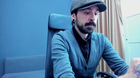 AxelColton online show from December 21, 11:38 am