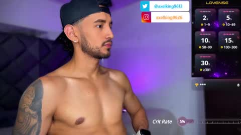Snapshot of axelking13 chatting on February 24, 11:30 pm Axel King online show from February 24, 11:30 pm