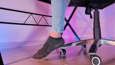 im your little femboy  ALEX   online show from September 24, 4:30 am