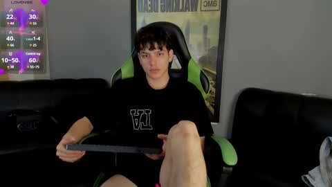 Axel Raven online show from December 2, 4:48 pm