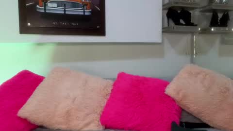 Axhley online show from October 4, 3:37 am