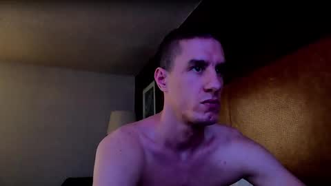 Snapshot of axl_fx chatting on February 13, 5:11 pm Axl online show from February 13, 5:11 pm