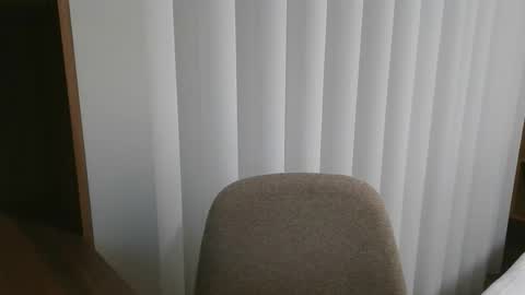 axue online show from April 5, 12:07 am