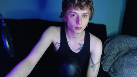 Ian skinny Slawa online show from March 12, 7:14 pm