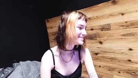 Eva online show from November 1, 8:24 am