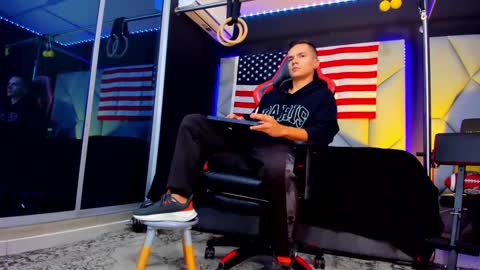 Ayden Miller online show from September 8, 11:48 pm