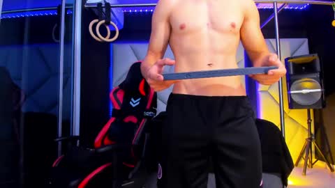 Ayden Miller online show from May 25, 1:17 pm