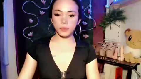ayesha_x online show from November 5, 7:43 am