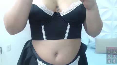 Snapshot of ayla13_ chatting on September 15, 7:04 pm Alyda Jaramillo online show from September 15, 7:04 pm