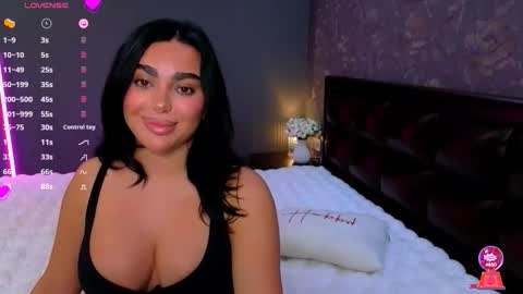 Ayla online show from October 9, 6:02 pm