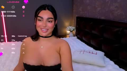 Ayla online show from September 30, 9:25 pm