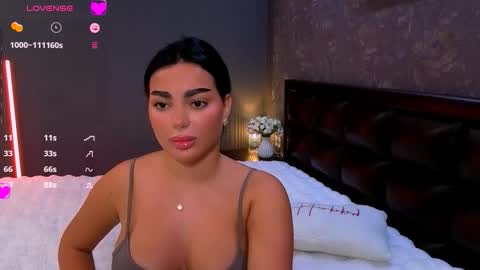 Ayla online show from September 26, 7:00 pm