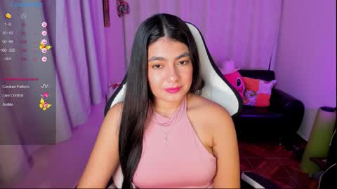 Snapshot of aylenmiller_ chatting on September 17, 2:48 am Aylen online show from September 17, 2:48 am