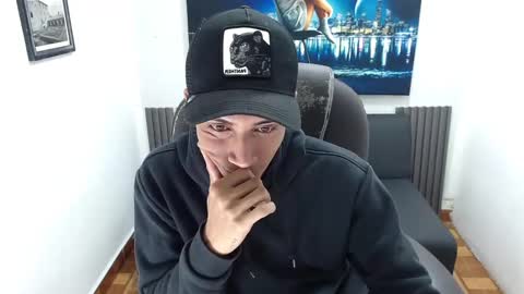 Aylen  online show from March 1, 3:05 pm