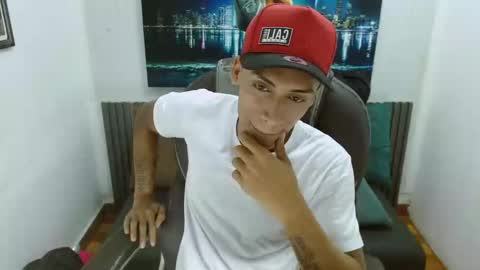 Aylen  online show from February 24, 3:20 pm