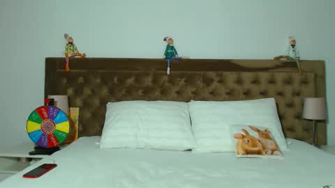 Aylin online show from November 21, 7:28 am