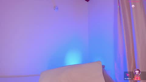 Snapshot of aylinnzambrano_ chatting on February 5, 7:50 am Aylin online show from February 5, 7:50 am