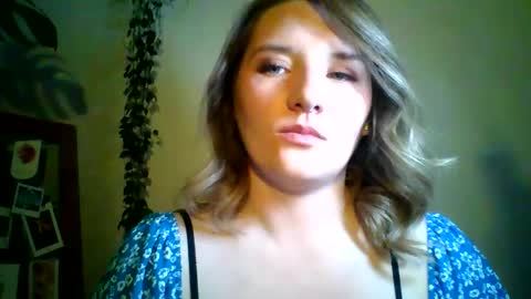 ayrix online show from September 20, 7:28 pm