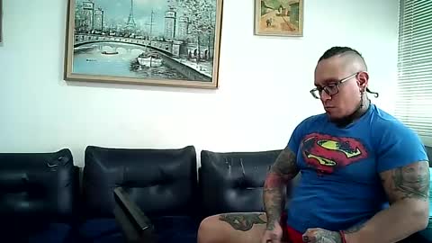 Snapshot of ayrton_naffah2 chatting on September 18, 6:12 pm Ayrton naffah2 online show from September 18, 6:12 pm