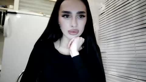 ViktoranMary online show from February 26, 7:39 pm