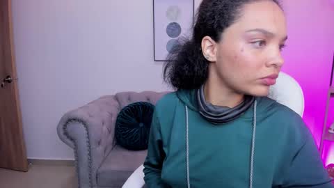 ayshel_cooperr online show from October 24, 4:24 am
