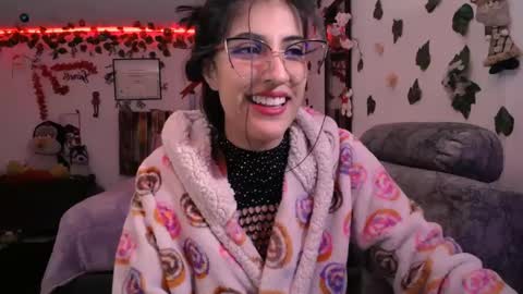 Azahar online show from December 19, 12:24 am
