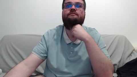 Snapshot of azer912 chatting on January 23, 9:39 pm Azer online show from January 23, 9:39 pm