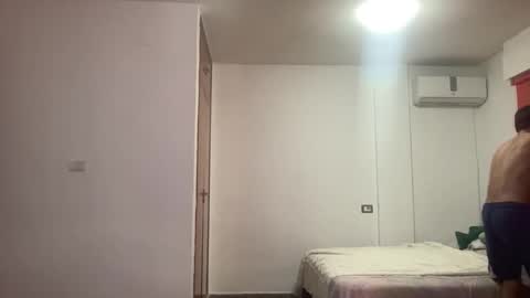 azlansx online show from December 18, 3:07 pm