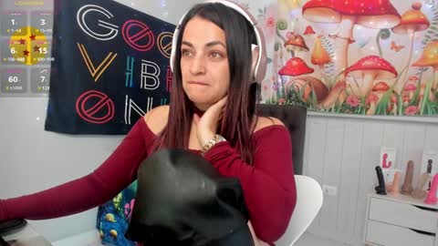 Snapshot of azucenaxxxgp chatting on March 11, 7:14 pm Azucena R online show from March 11, 7:14 pm