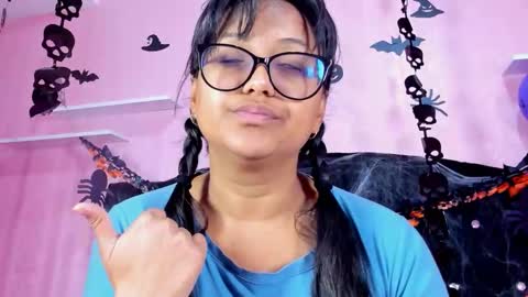 azul_moon online show from October 28, 4:35 am