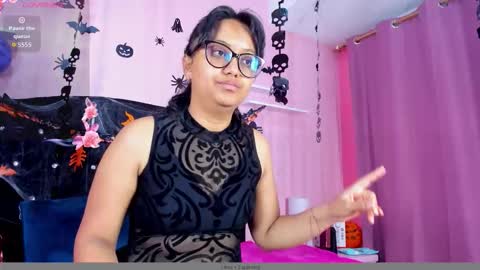 azul_moonn online show from October 29, 5:09 am