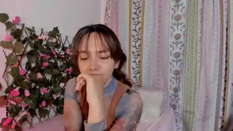 azumi saan online show from July 19, 3:09 am
