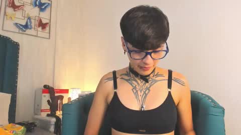 Anny online show from December 3, 3:40 am