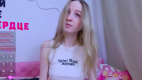 b4by_emilia online show from March 13, 10:07 am