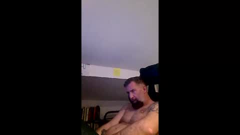 b4dafall44 online show from February 4, 7:07 pm