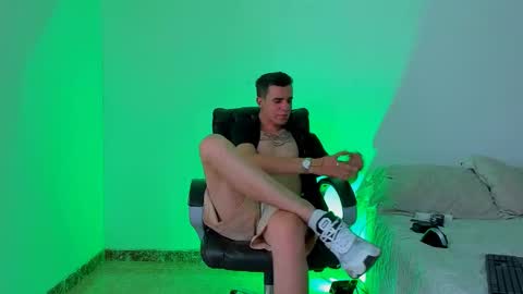 baan9 online show from January 18, 9:13 pm