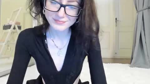 babby_jewel online show from February 8, 11:12 am