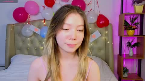 Snapshot of babby_rabbit_ chatting on February 5, 11:44 am Cute Raby online show from February 5, 11:44 am
