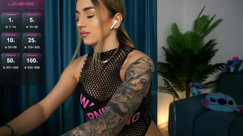Inna online show from February 3, 6:28 pm