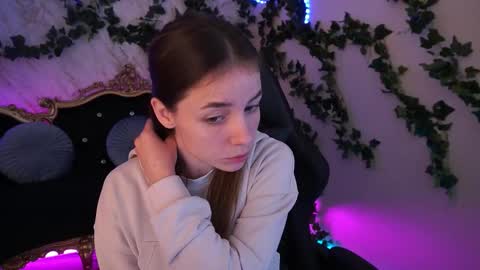 Babe online show from October 8, 7:14 am