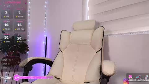 adara sterling online show from February 28, 8:28 pm
