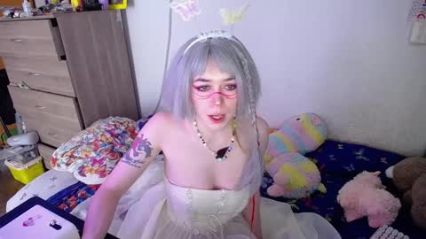 Snapshot of baby_ada chatting on January 14, 6:49 pm baby ada online show from January 14, 6:49 pm